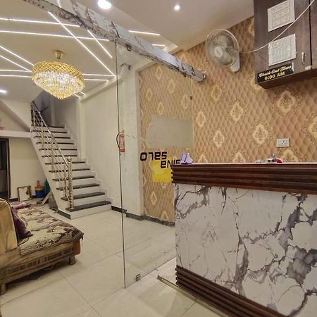 Hotel Chhavi อุจเจน ภายนอก รูปภาพ
