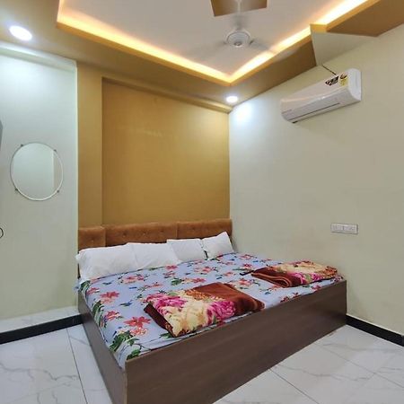 Hotel Chhavi อุจเจน ภายนอก รูปภาพ