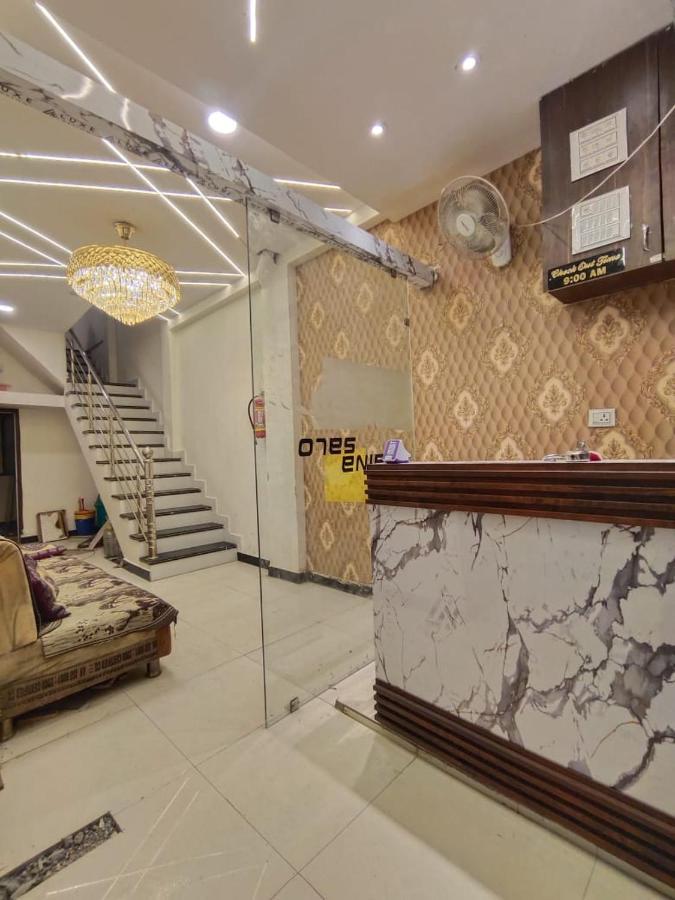 Hotel Chhavi อุจเจน ภายนอก รูปภาพ